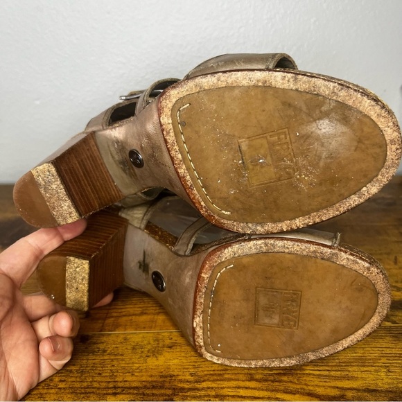 Frye Joy Tan Leather Sling Back 3” Heel Sandals 8* Strap Buckle - Picture 8 of 10
